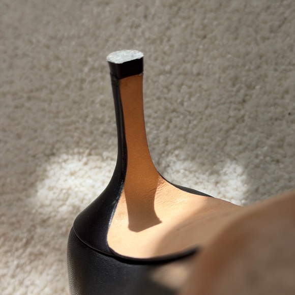 Tory Burch Black Heels - Picture 10 of 14